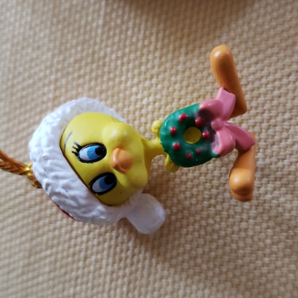 Looney Tunes Miniature Christmas Ornaments- 4 - Picture 5 of 12